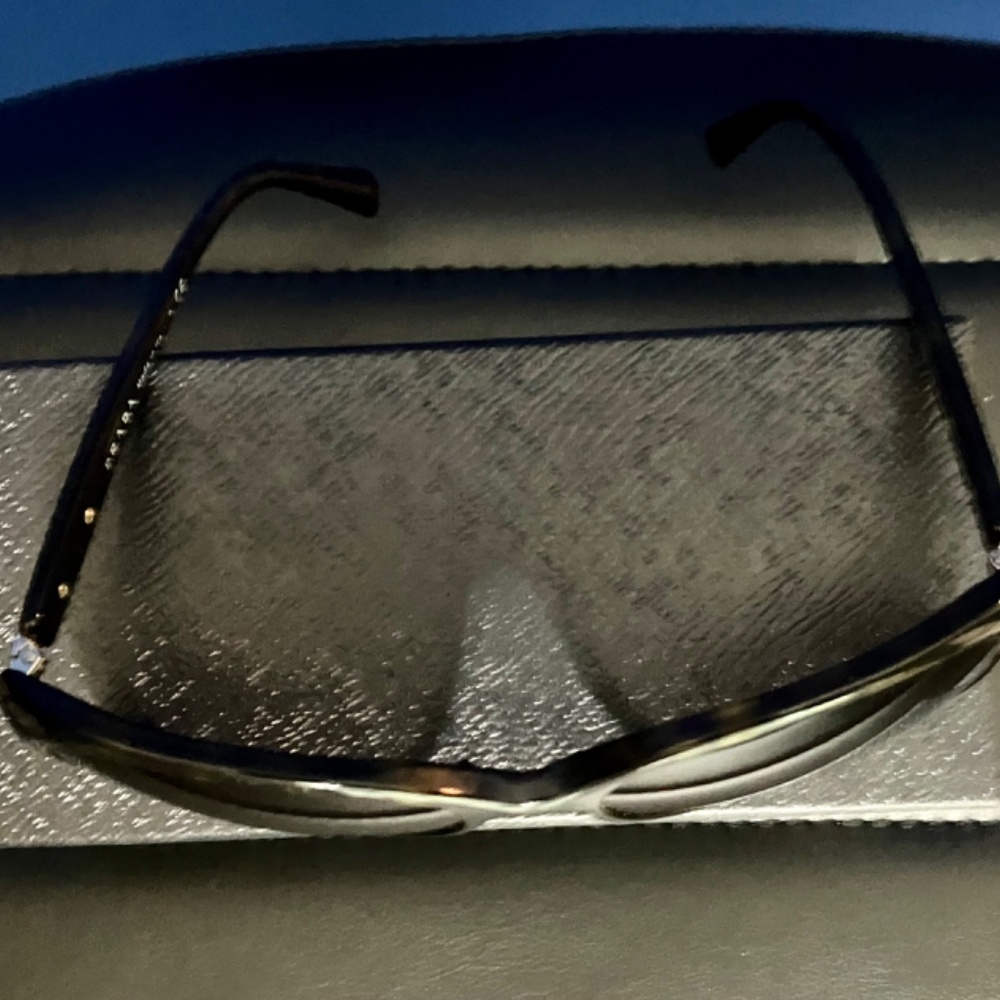 Prada Sunglasses - Picture 3 of 8